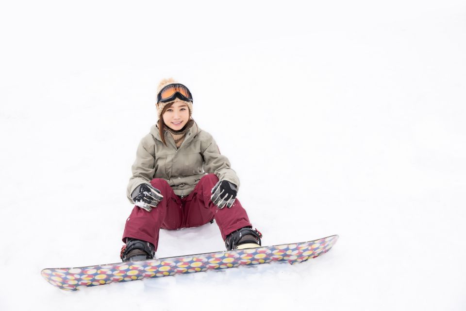 冬の冒険：雪原を駆け抜ける極上スキーツアー体験